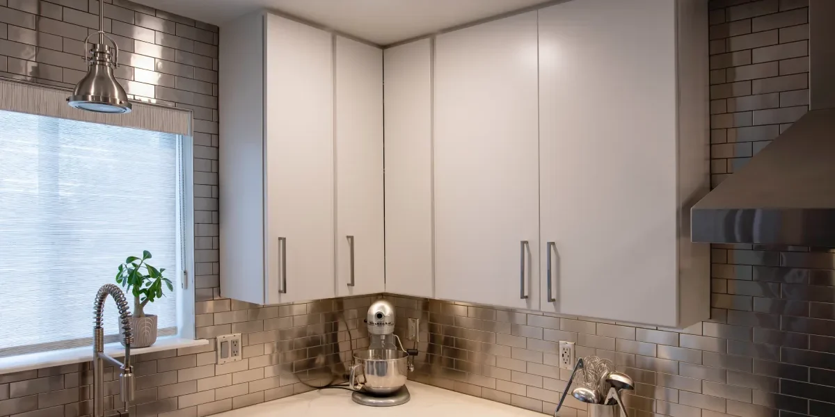 High-Quality White Kitchen Cabinets in Thornton