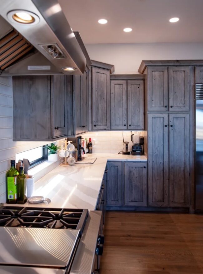 Choosing the Right Cabinets Choosing the Right Cabinets