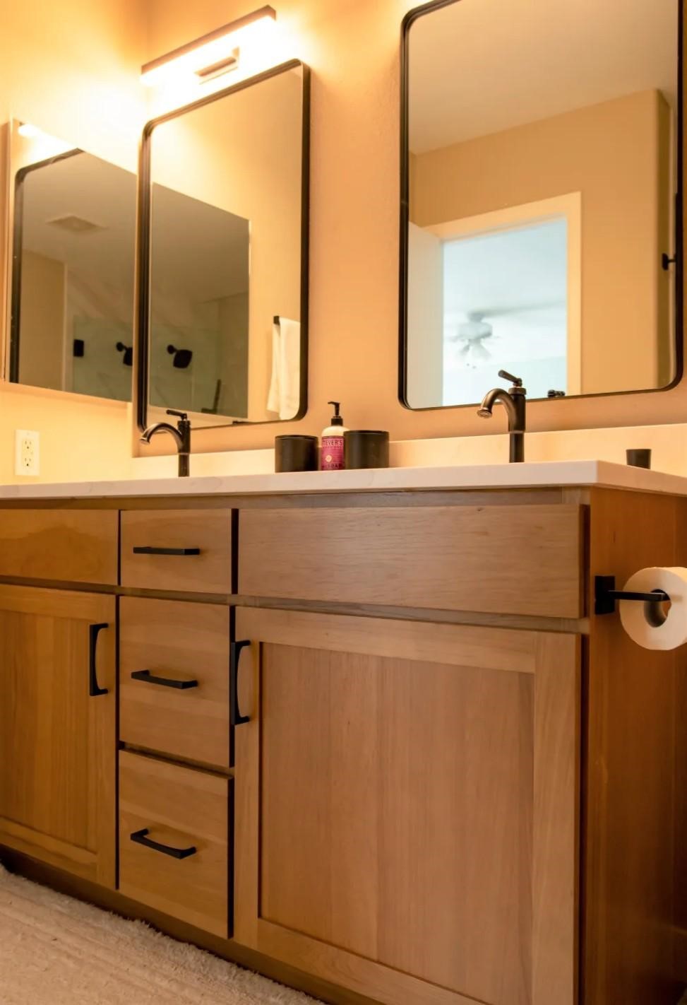 Customizing Bathroom Cabinets