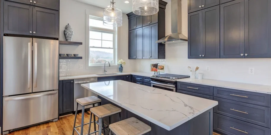 Cabinet Installation and What to Expect